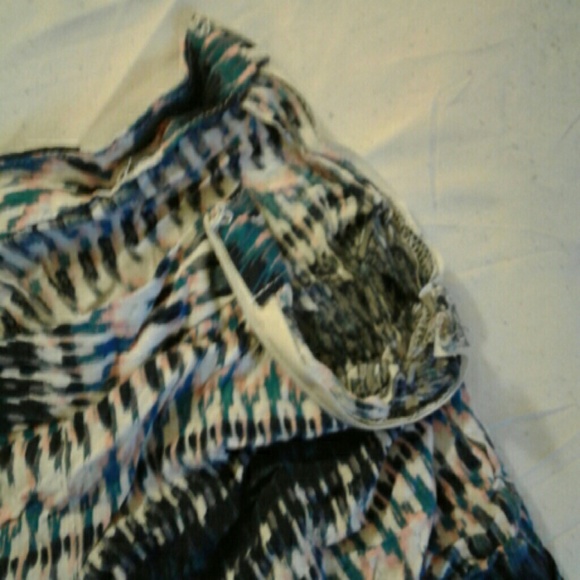 Shorts - Picture 4 of 4